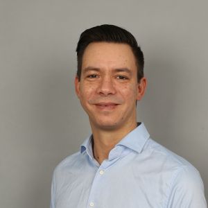 Maximilian Hiller KI-Berater und Experte für Prozessautomatisierung und Digitalisierung bei fliXzon